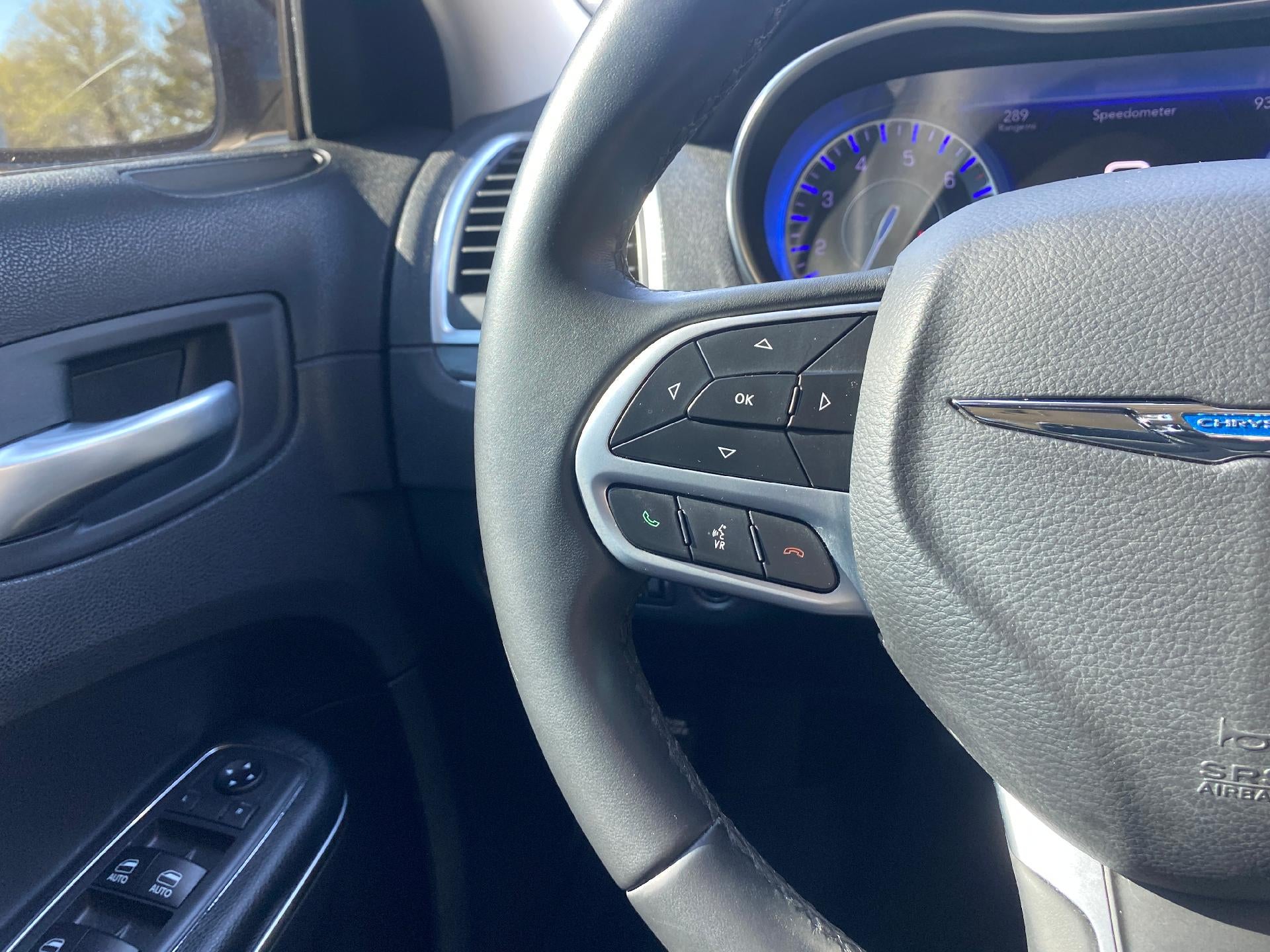 2018 Chrysler 300 Touring