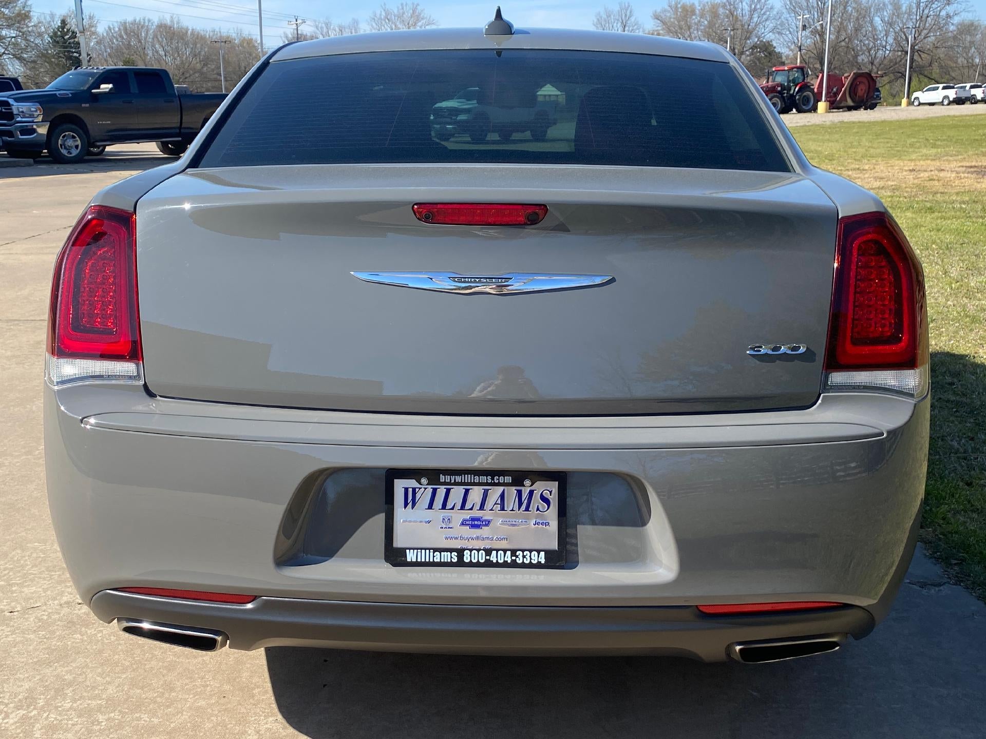 2018 Chrysler 300 Touring
