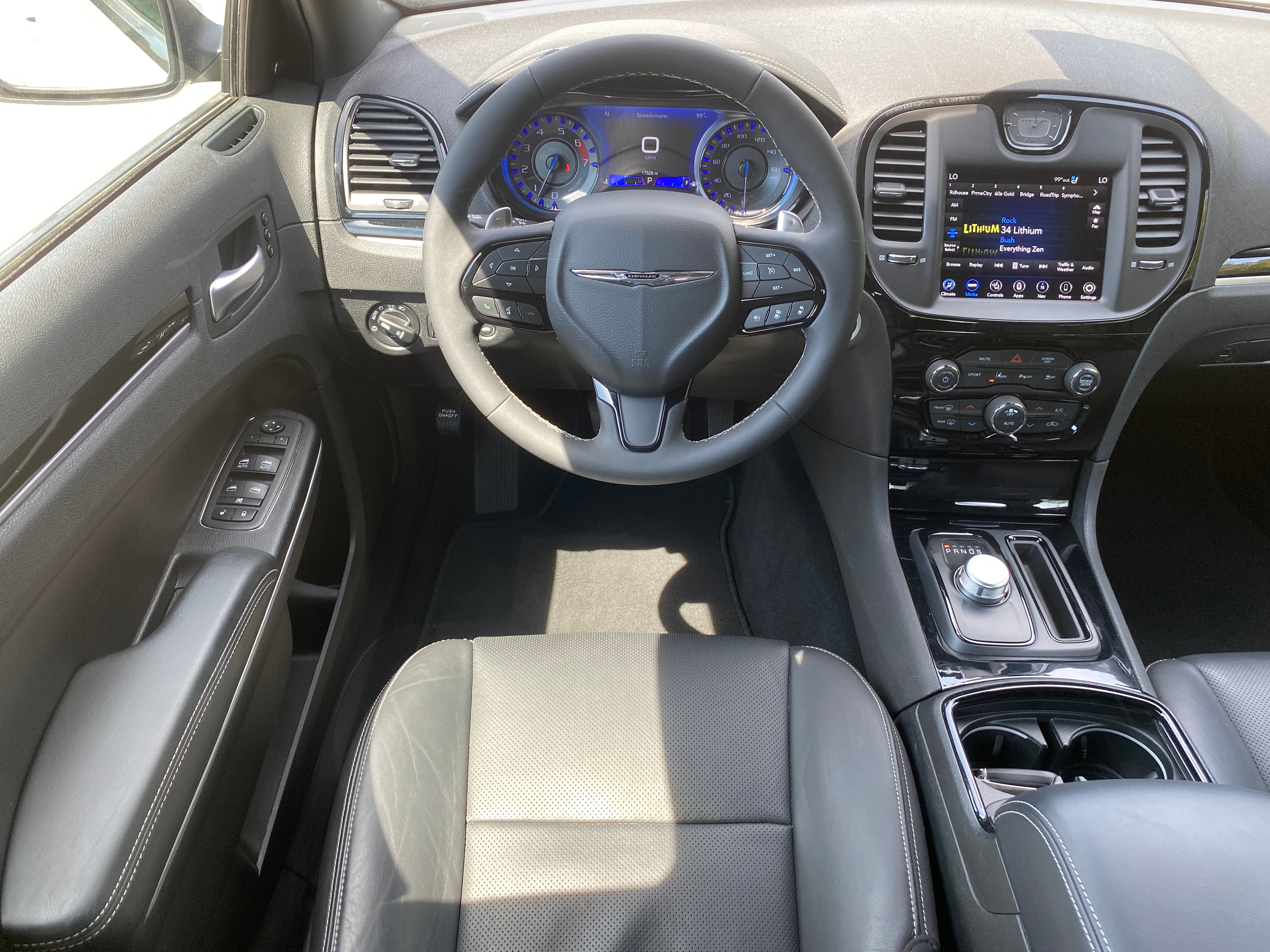 2023 Chrysler 300 300S