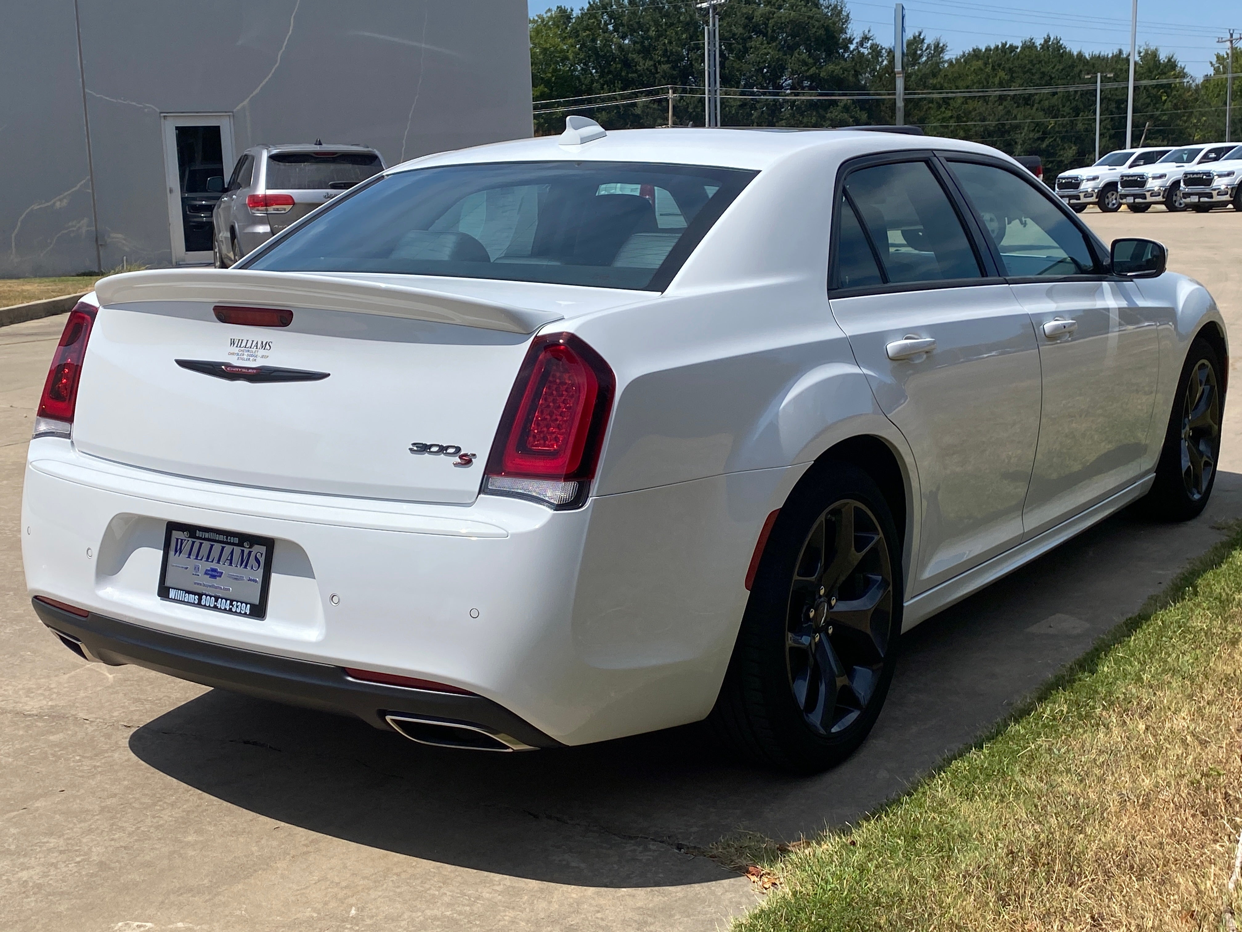 2023 Chrysler 300 300S