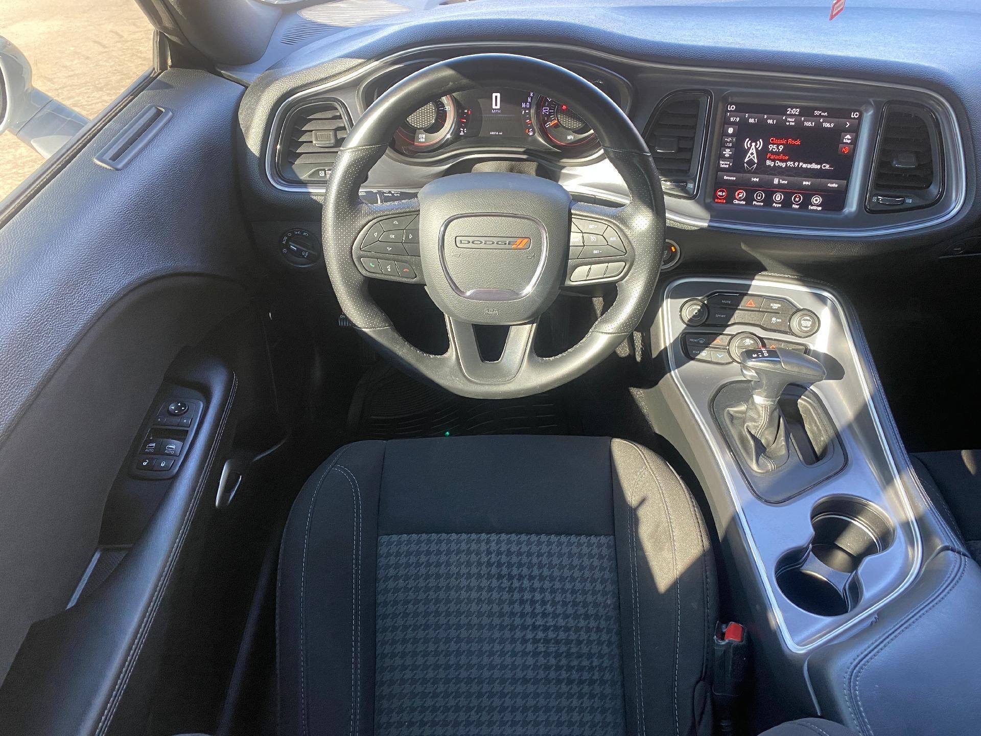 2020 Dodge Challenger SXT