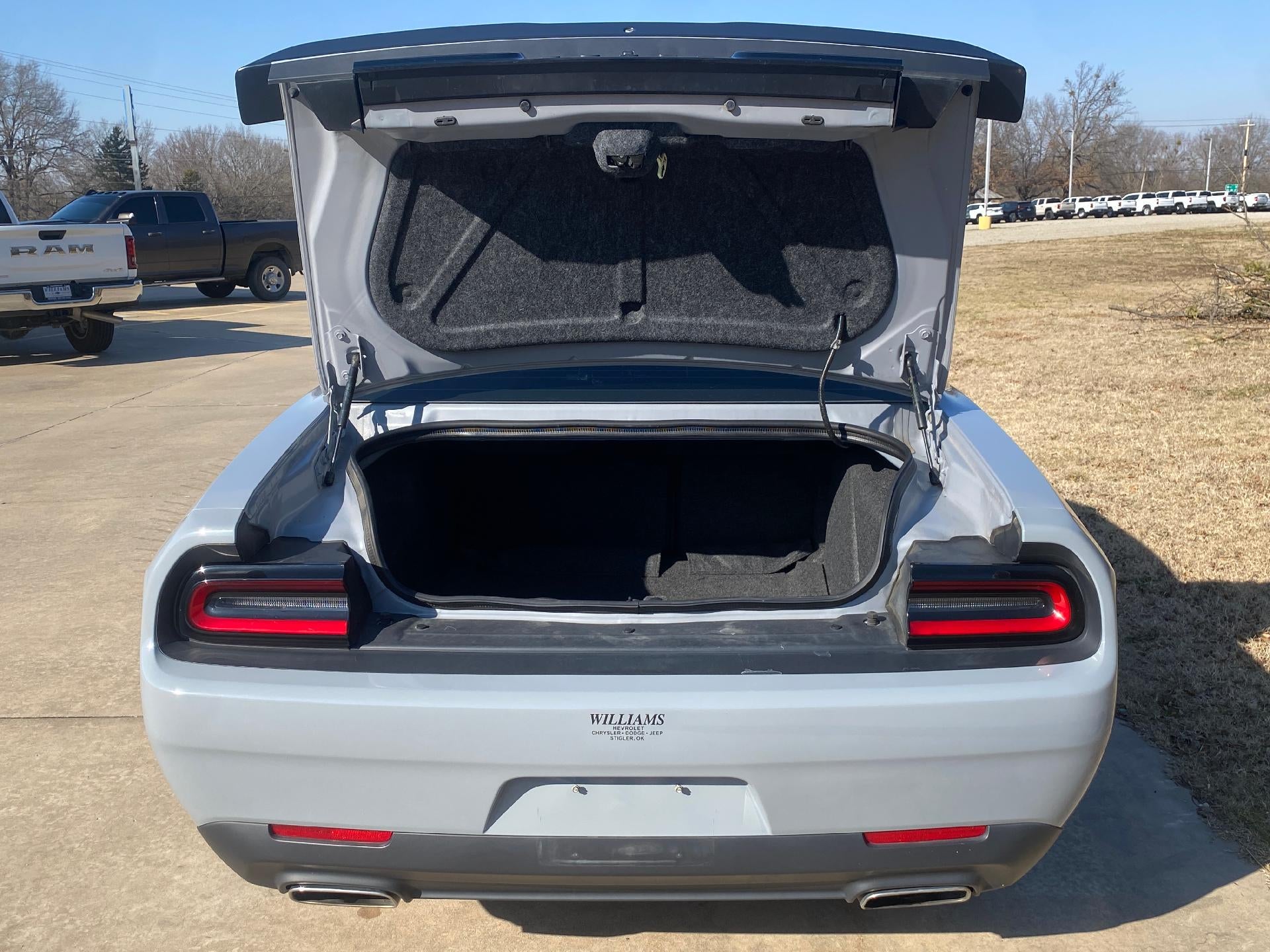 2020 Dodge Challenger SXT