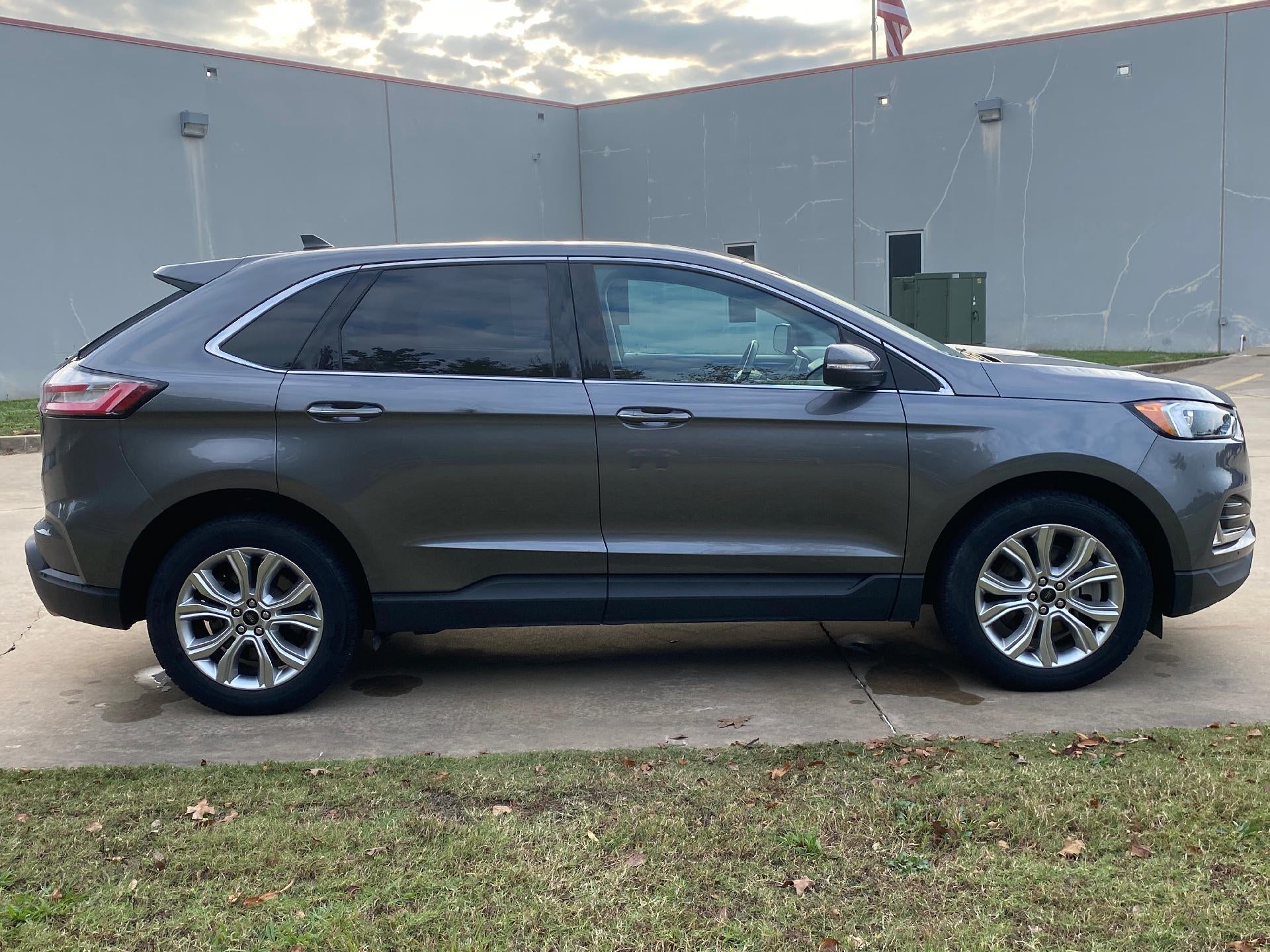 2023 Ford Edge Titanium