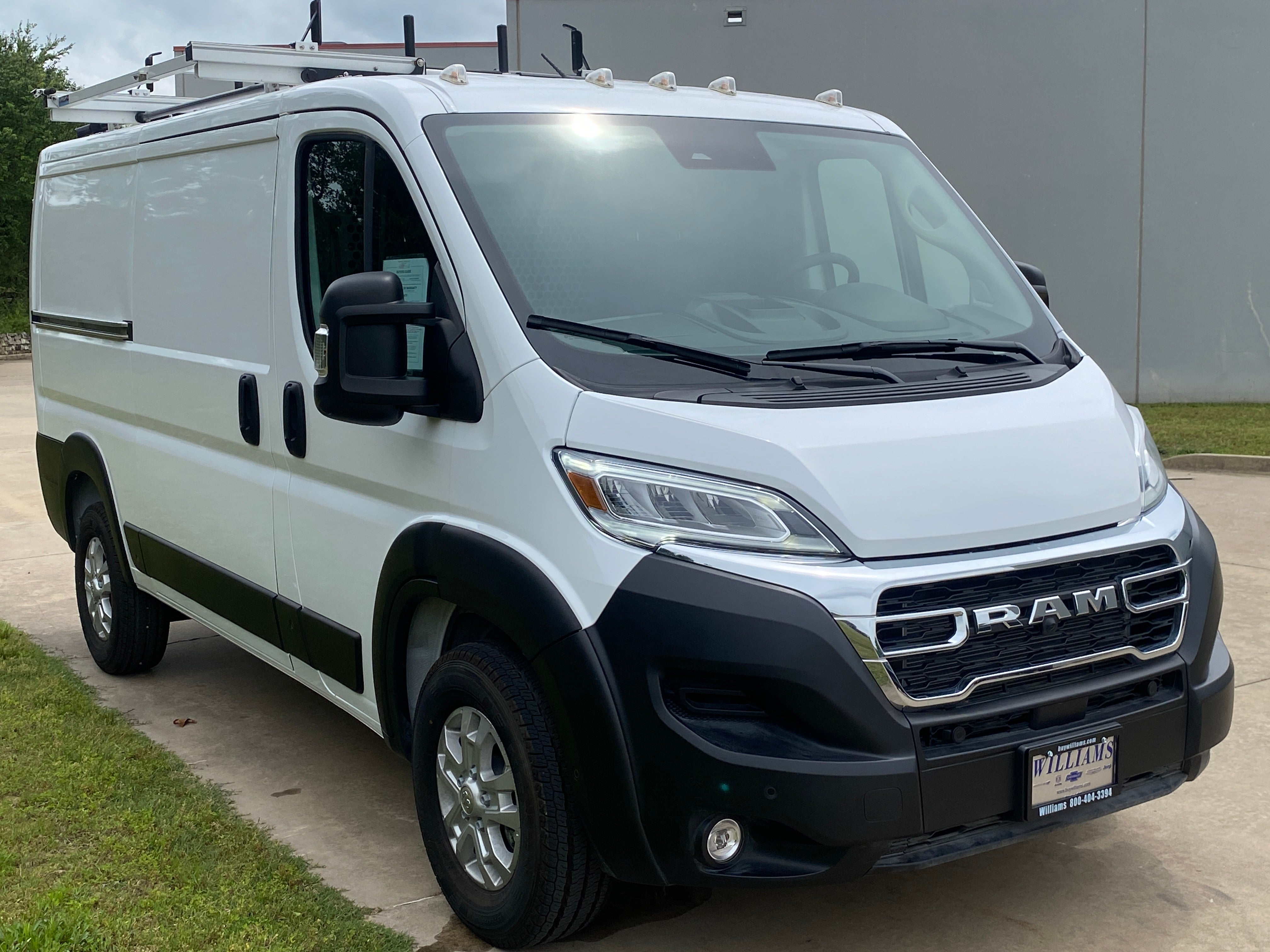 2025 RAM ProMaster Cargo Van SLT