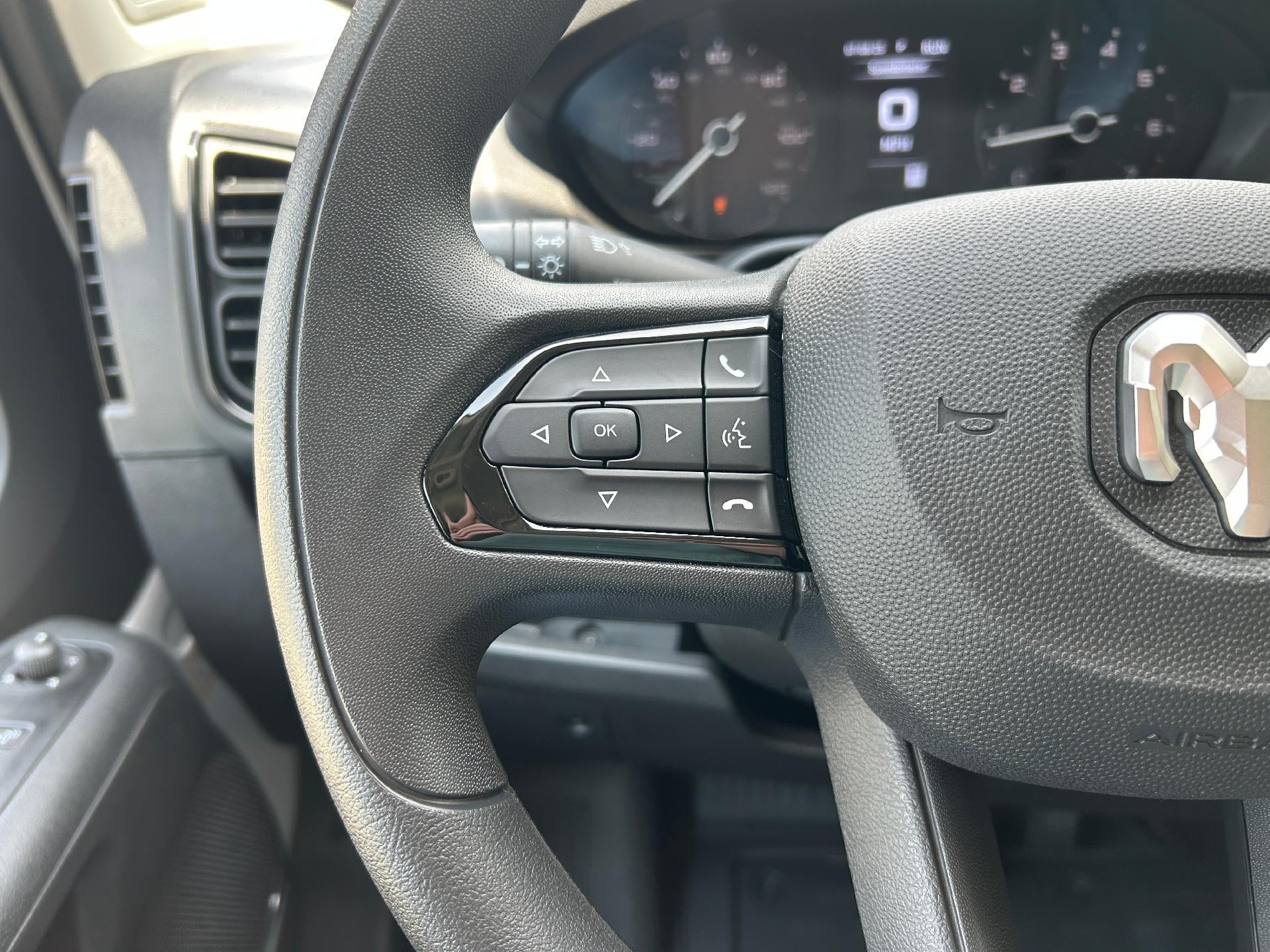 2025 RAM ProMaster Cargo Van Tradesman