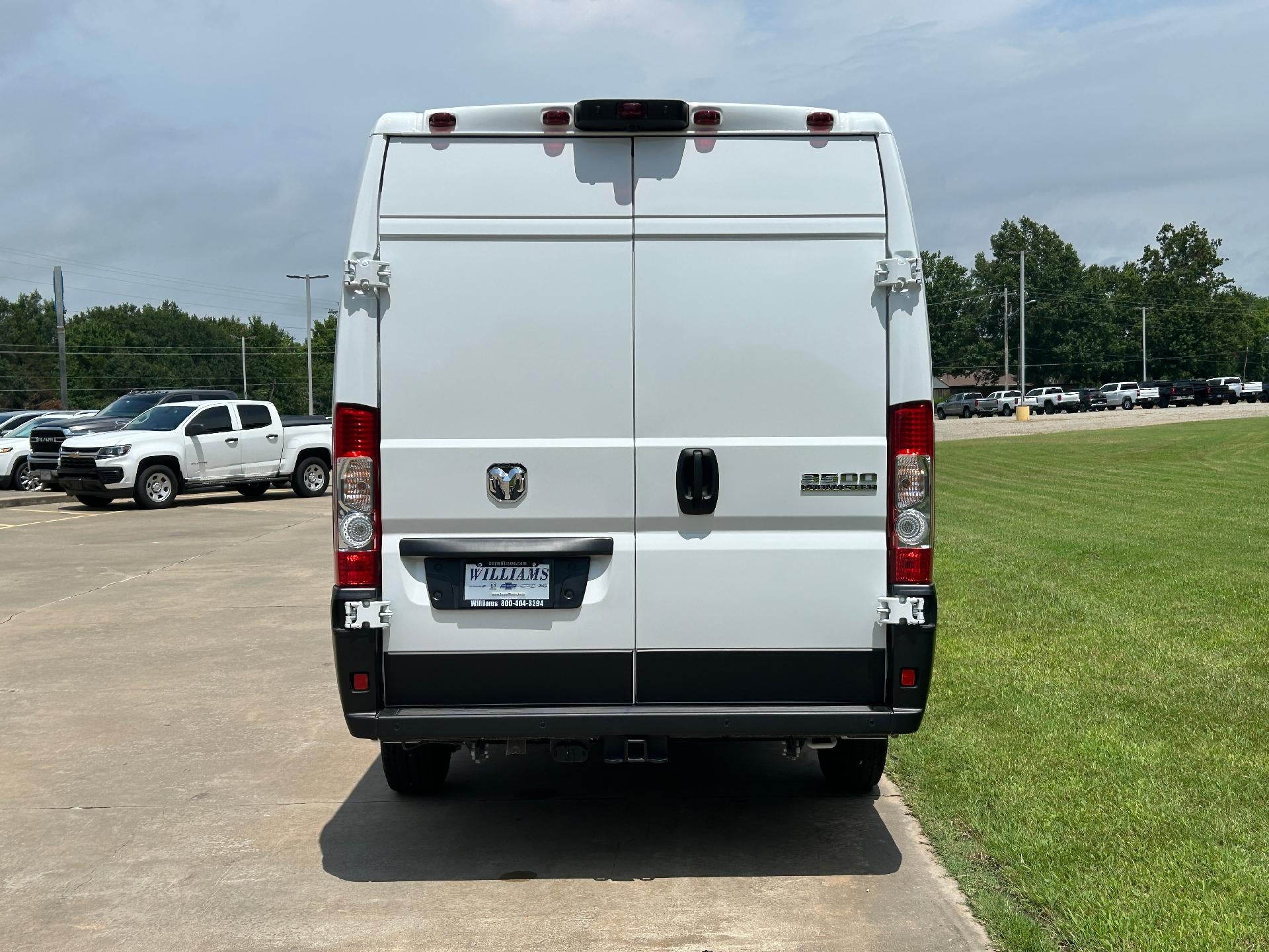 2025 RAM ProMaster Cargo Van Tradesman