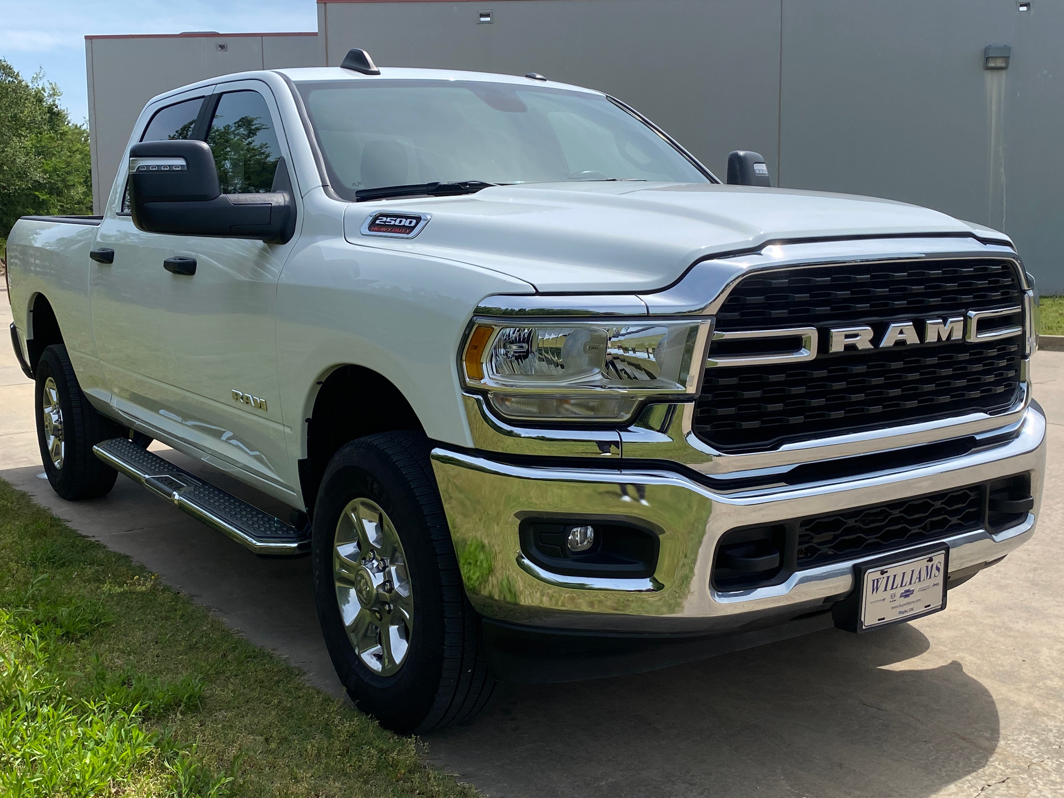 2024 RAM 2500 Big Horn
