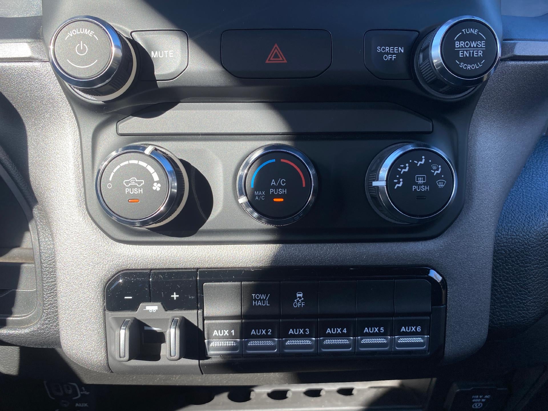 2024 RAM 3500 Chassis Cab Tradesman