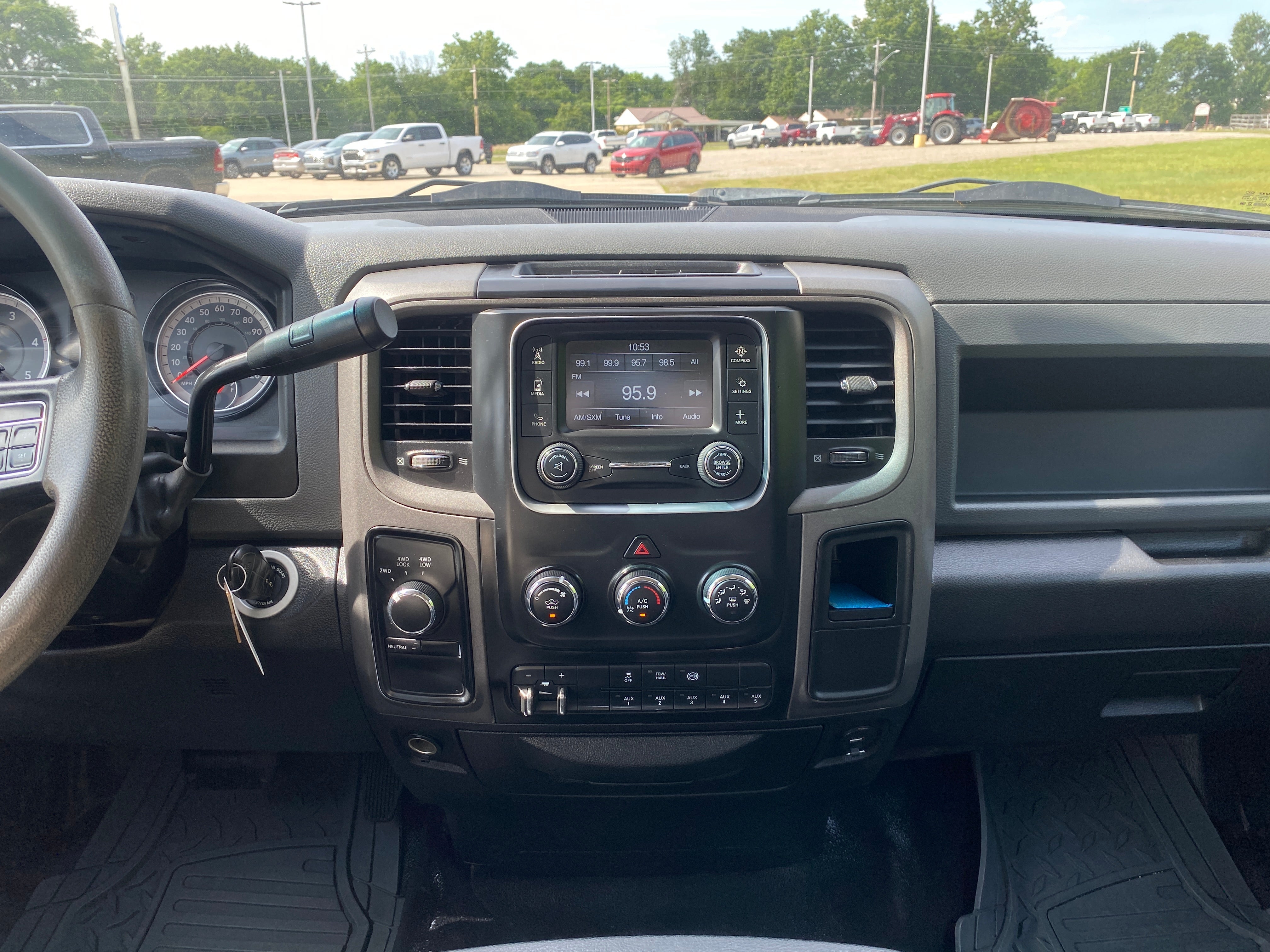 2018 RAM 3500 Chassis Cab Tradesman