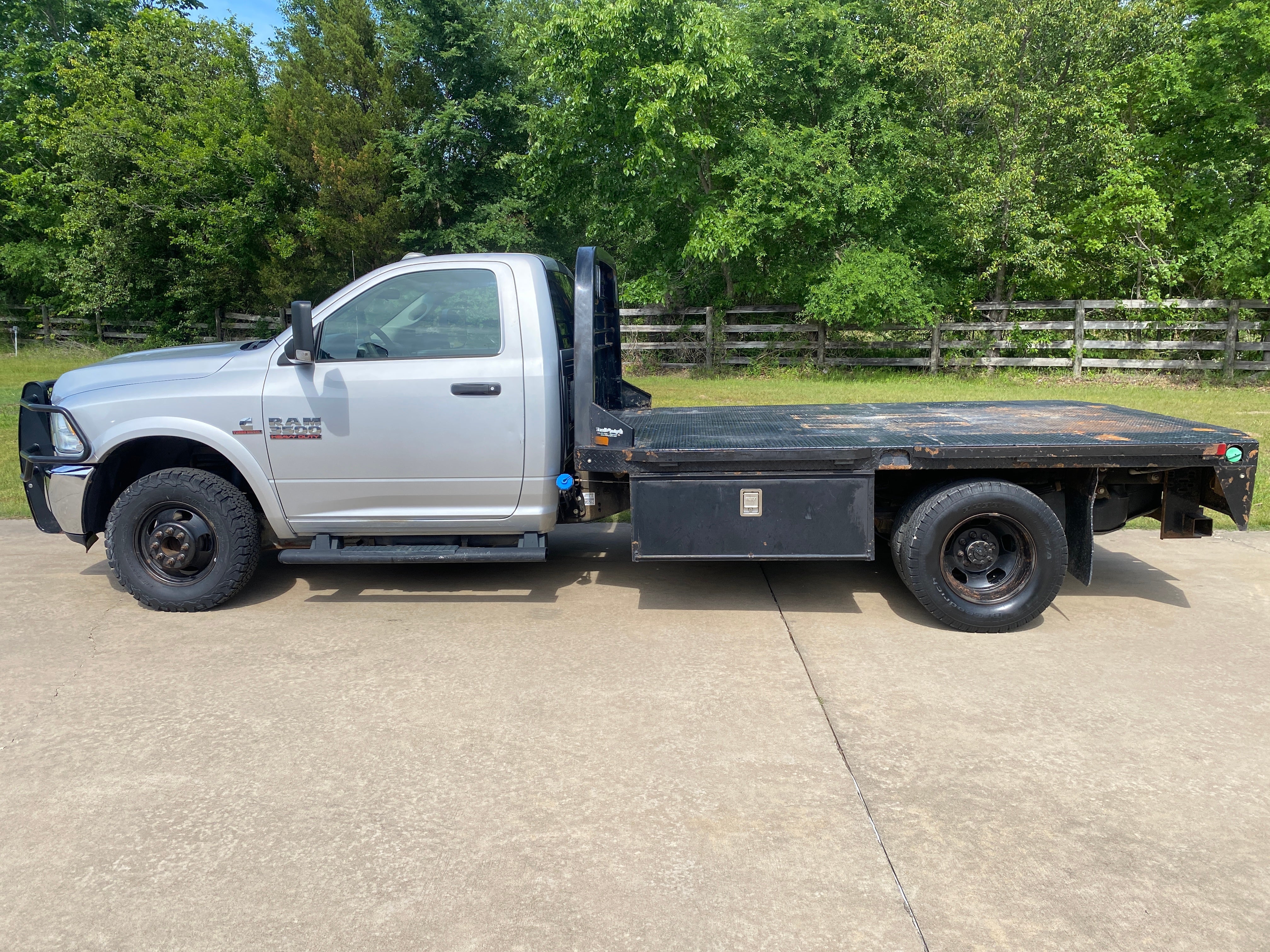 2018 RAM 3500 Chassis Cab Tradesman