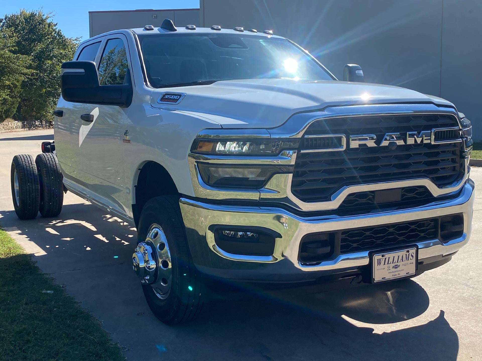 2025 RAM 3500 Chassis Cab Tradesman