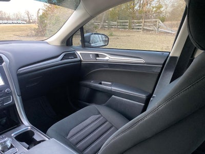 2018 Ford Fusion Hybrid SE