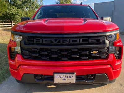2023 Chevrolet Silverado 1500 Custom