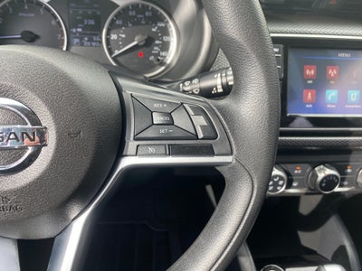 2020 Nissan Kicks Base