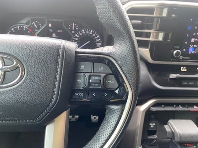 2022 Toyota Tundra 4WD SR5