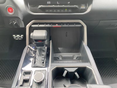 2022 Toyota Tundra 4WD SR5
