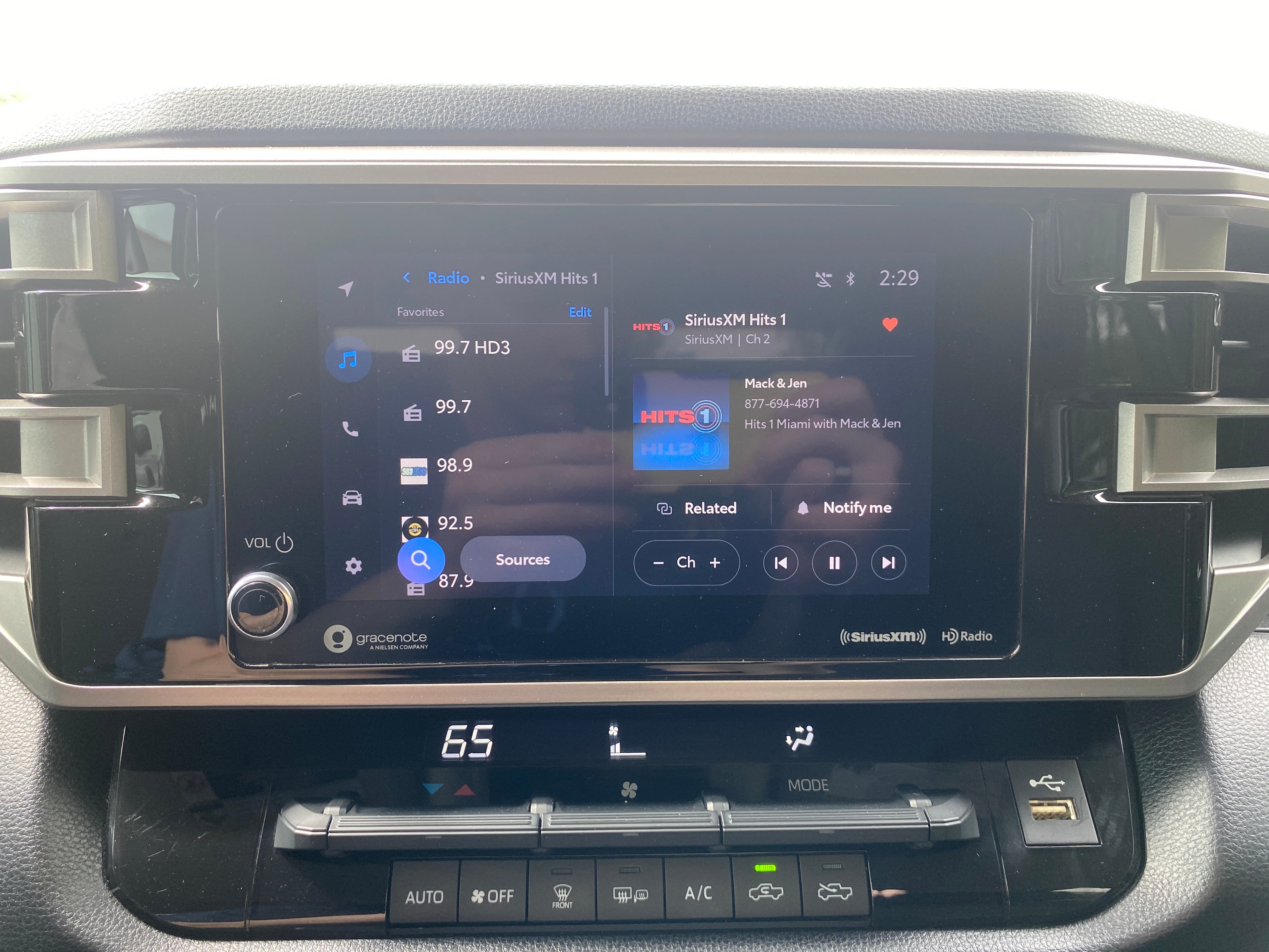2022 Toyota Tundra 4WD SR5