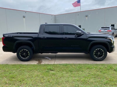 2022 Toyota Tundra 4WD SR5
