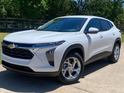 2026 Chevrolet Trax LS