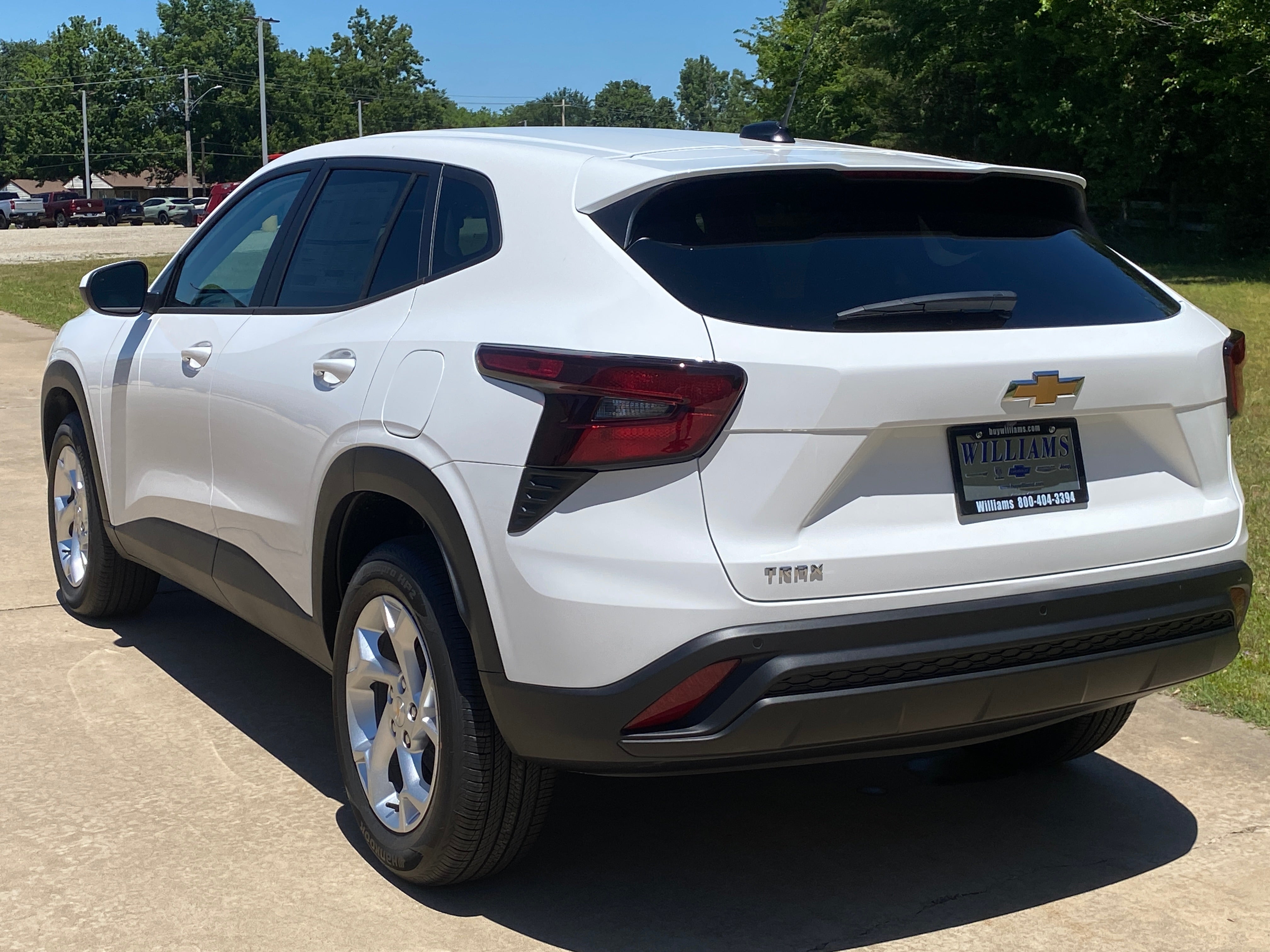 2026 Chevrolet Trax LS