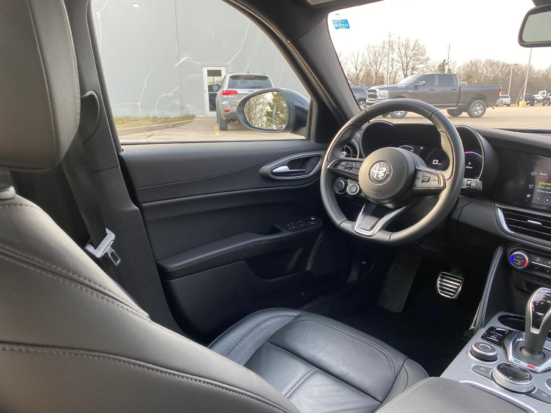 2024 Alfa Romeo Giulia Ti