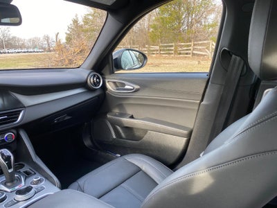 2024 Alfa Romeo Giulia Ti