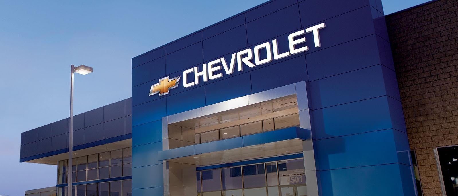 Dealership Exterior Image