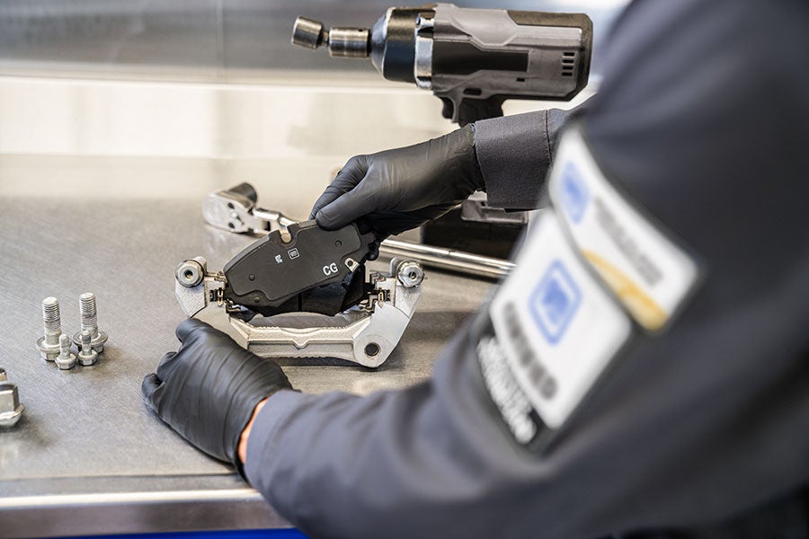 Chevrolet service specials & discounts at Williams Chevrolet, Stigler.